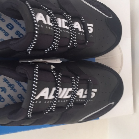 Adidas collaboration with Alexander wang 🔥🔥🔥 - Picture 4 of 6